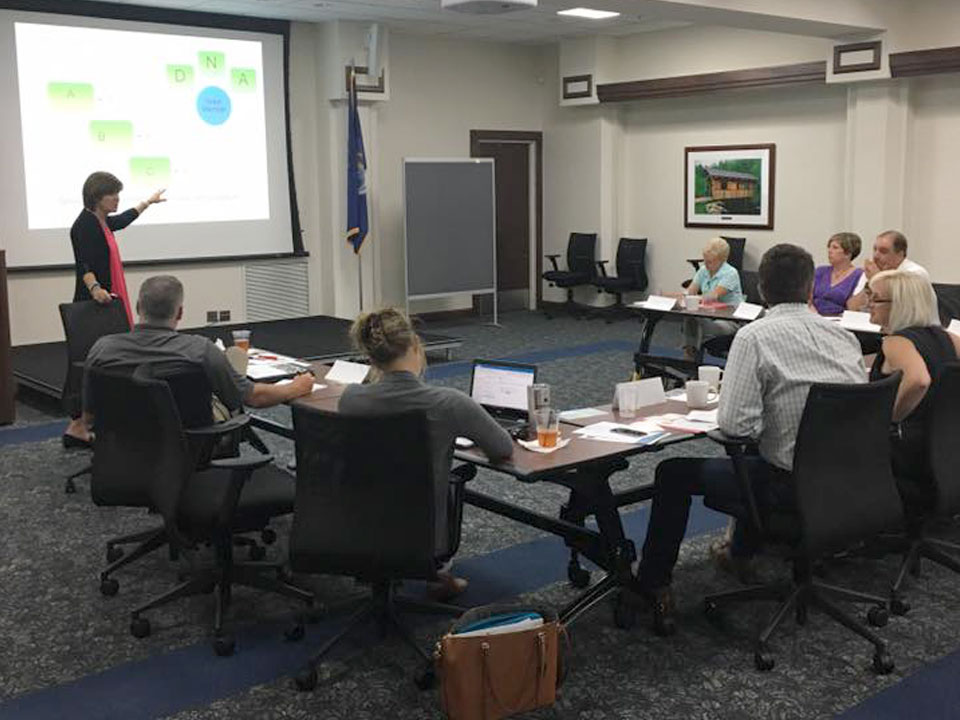 Local chamber professionals hear from industry experts on membership and board relations